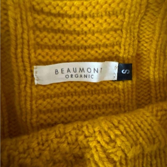 TRADED Cable knit lambswool sweater from Beaumont Organic - Picture 2 of 3